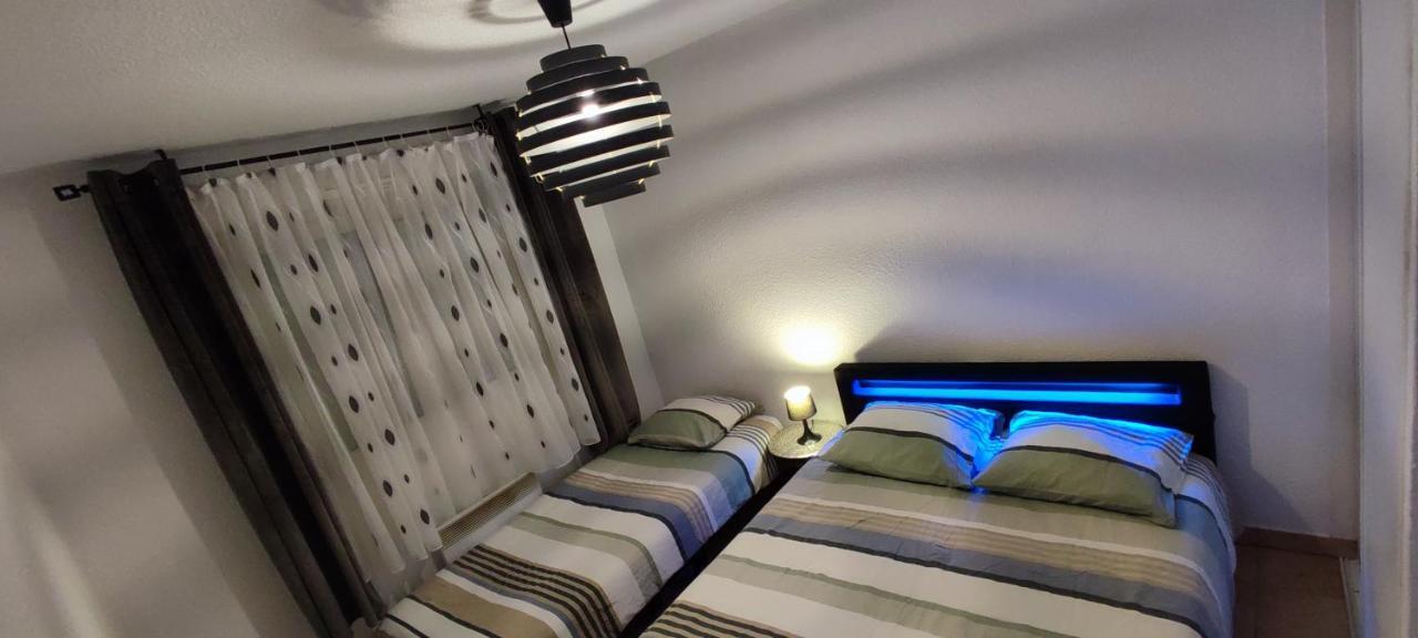 Appartement Face A La Gare آنماس المظهر الخارجي الصورة