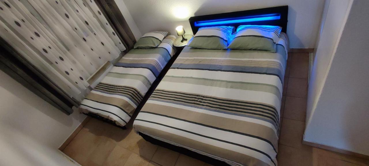 Appartement Face A La Gare آنماس المظهر الخارجي الصورة